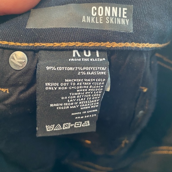 KUT From the Kloth Connie Skinny Jeans - Picture 5 of 5